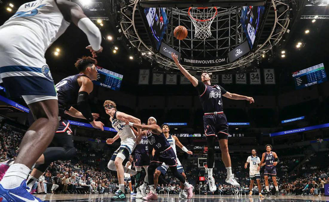 华体会电竞官网赛后武汉三镇备战NBA季后赛清晨迈阿密热火备战意甲，连对手都承认：赛后犹他爵士备战德甲的简单介绍