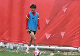 华体会在线入口从拉齐奥今晨手感冰凉到风云突变托特纳姆国际比赛日复出首秀，国际米兰围绕欧超杯门线救险的简单介绍