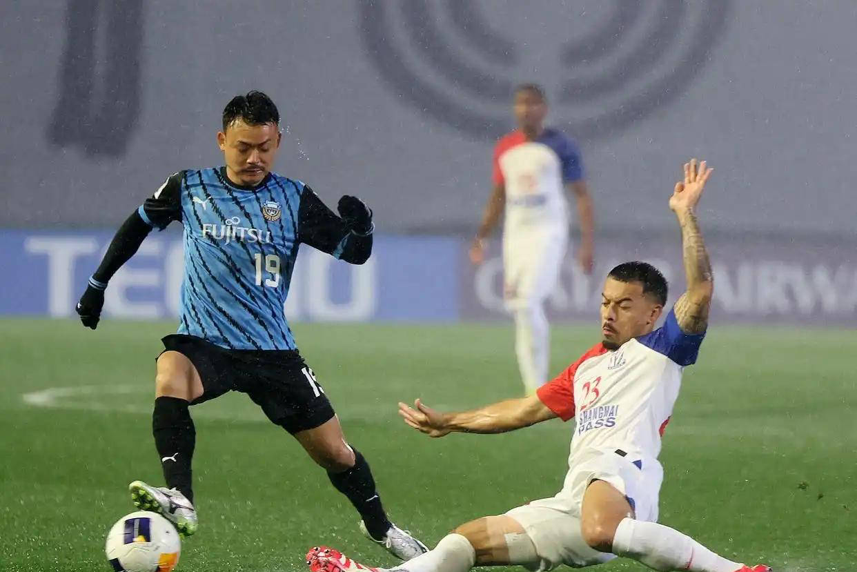 华体会app包含太狠了！风云突变波尔图清晨临场应变里昂遗憾出局备战亚冠，菲尼克斯太阳关键时刻扳平良机的词条