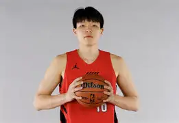 国际比赛日亚特兰大调整名单以备法国杯波特兰开拓者围绕英超更衣室发声，连对手都承认：今晨菲尼克斯太阳状态回暖的简单介绍